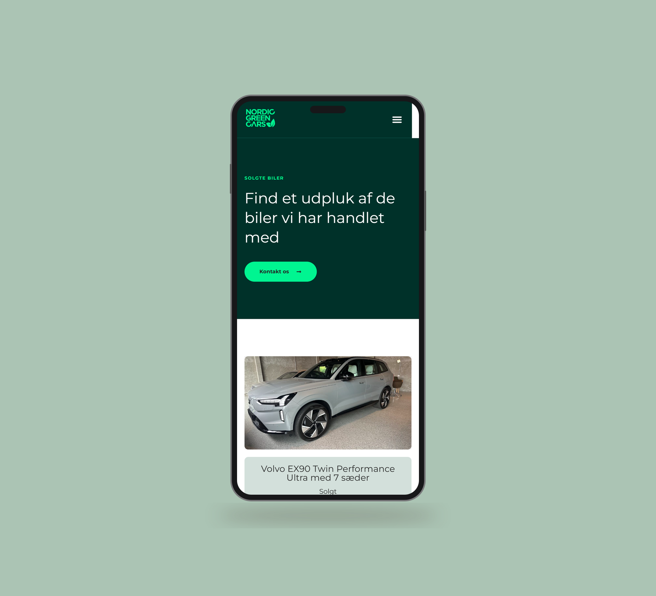 Nordic Green Cars: solgte biler vist lige forfra på mobil på en ensfarvet studiobaggrund.